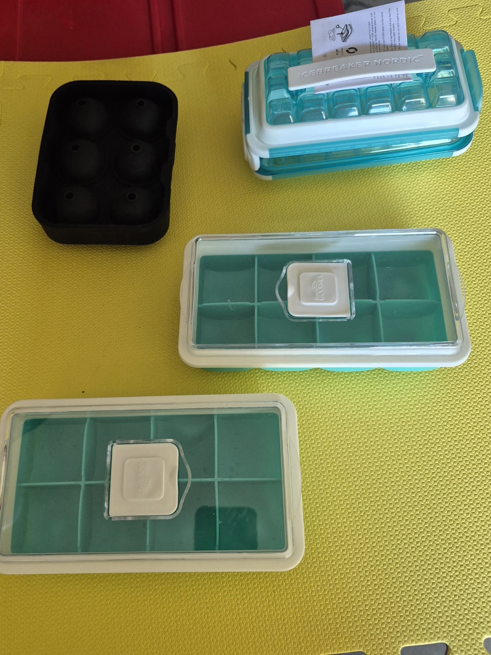 Icebreaker Teal and White Stackable Ice Cube Trays - 3-Pack with Lid